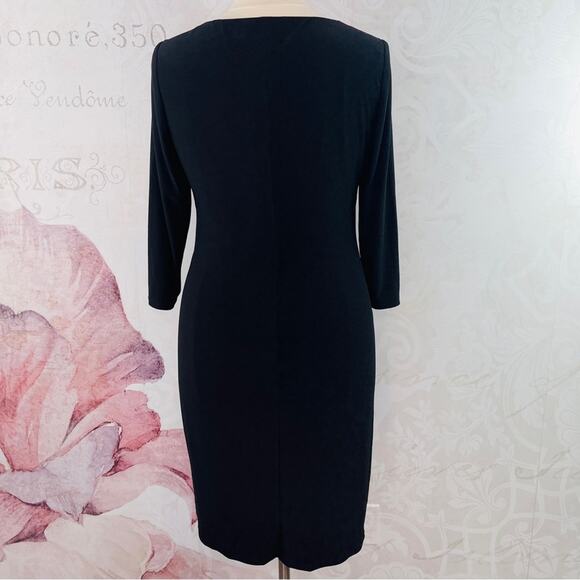 Chap elegant black dress with side accent Size XL - Picture 7 of 8